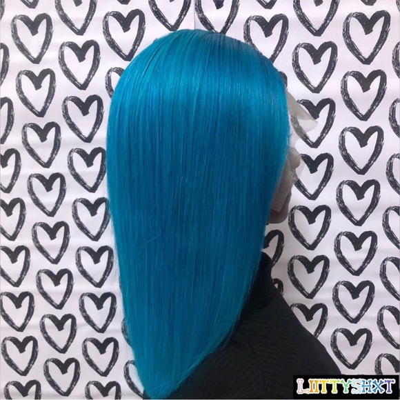 13x4 10inch Lace Front Wig 100% Human Hair Custom Color ( Turquoise Gummies) - Picture 2 of 3